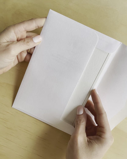 Video reveal of the Sorrento wedding invitation with gold foil. A classic design from Communique Design.